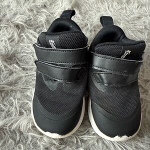 Nike Black and White Kids Sneakers‎